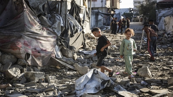 aid supply chains during war
